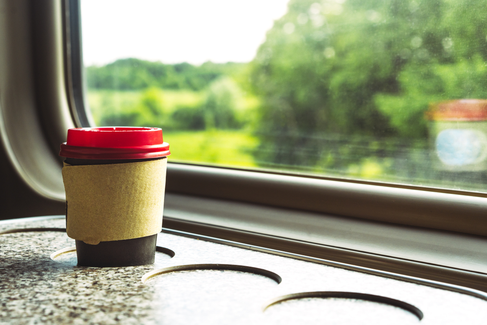 How to Get Your Travel Hub Foodservice Offering on Top | Kara Foods